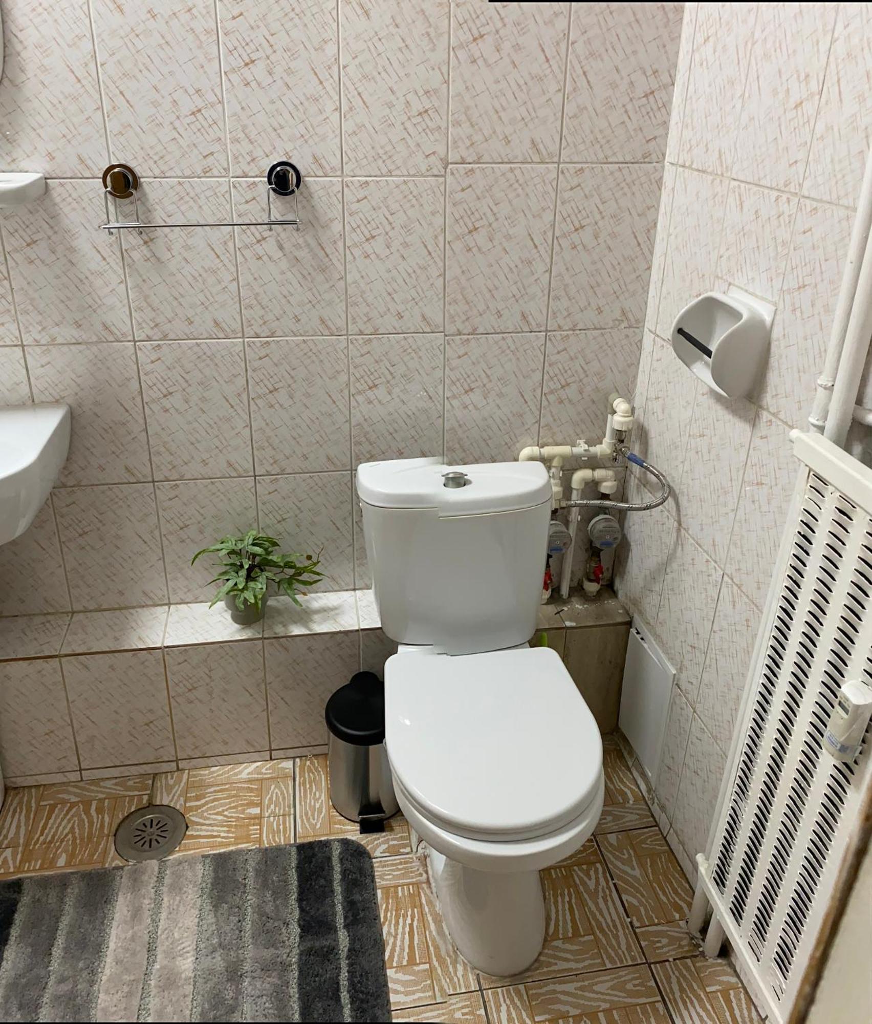 High In The Sky - Unirii Apartment Bukares Bagian luar foto